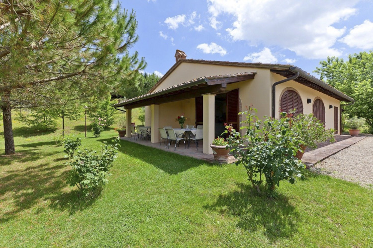 Ferienwohnung Lorenzo Residence San Lorenzo Toskana Weingut mit Pool, Frühstück, Terrasse